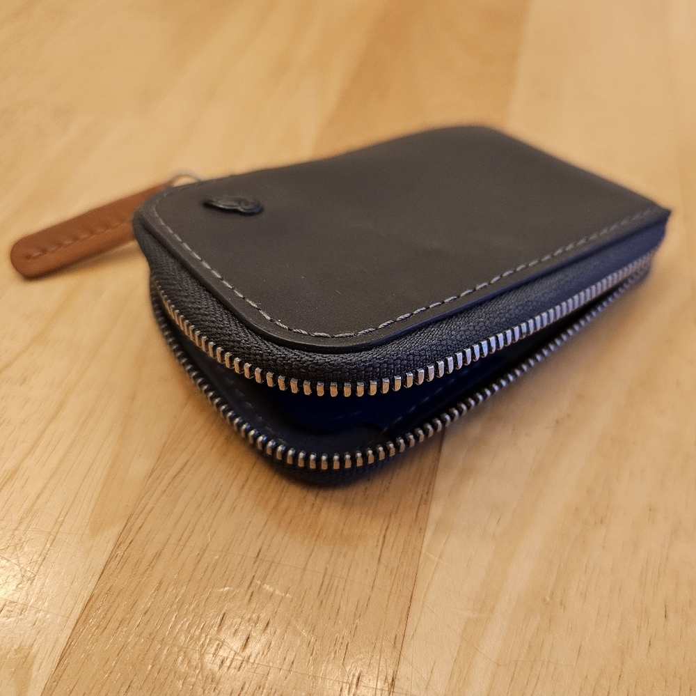 Bellroy Card Wallet - Charcoal - Picture 2 of 7